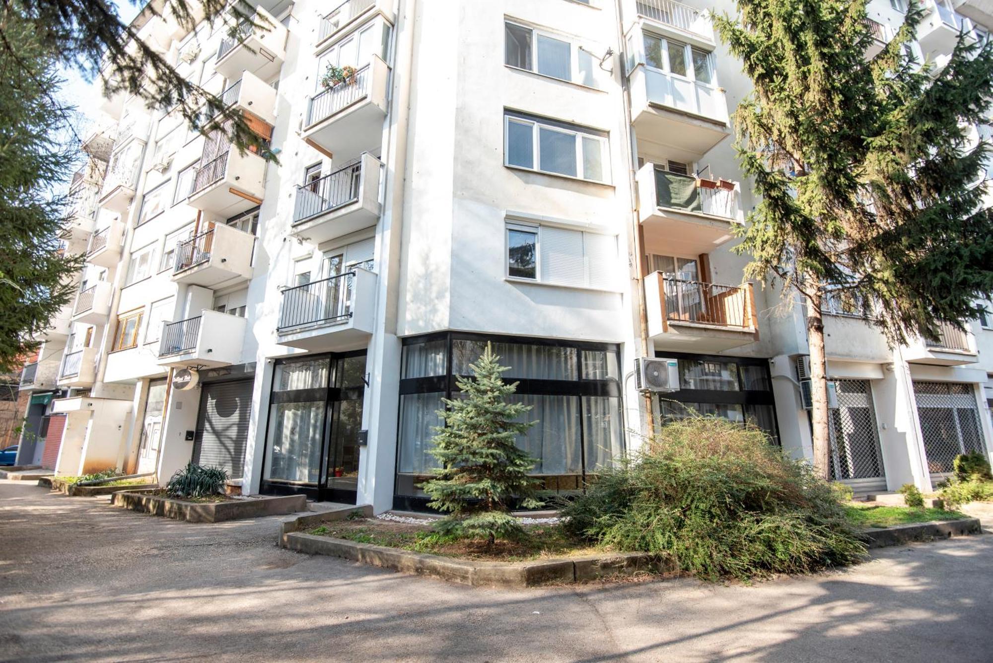 Noa - Modern And Stylish 1br Apartma